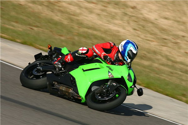 First Ride: 2007 Kawasaki ZX-6R