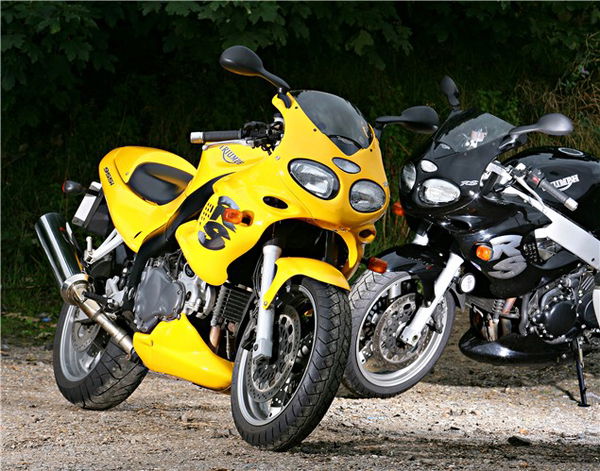 Used Review: Triumph Sprint RS