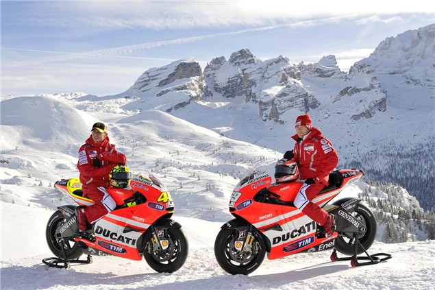 First pics: Ducati Desmosedici GP11