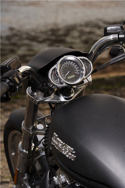 Road Test: Night Rod v. M1800R v. Midnight Star