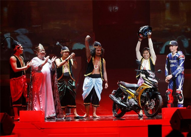 Lorenzo's 'Rockstar' tour of Indonesia