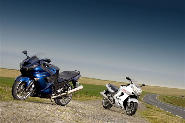 Splitting Heirs: Kawasaki ZZ-R1200 v ZZR1400