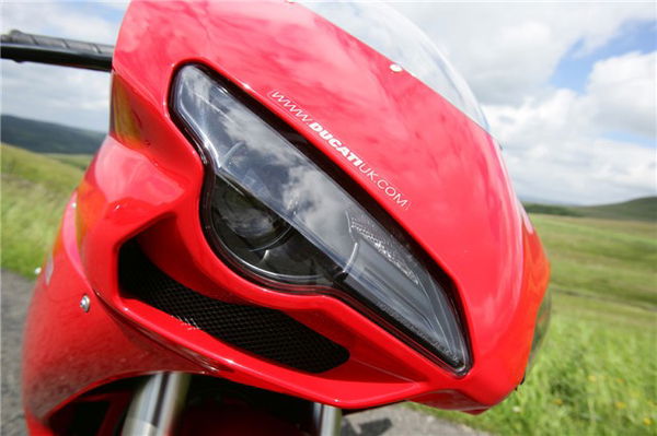 Splitting Heirs: Ducati 998 v 1098