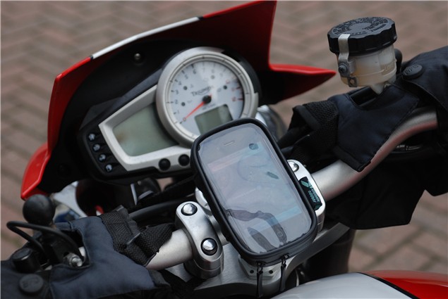 Ultimate Addons iPhone motorcycle mount - review