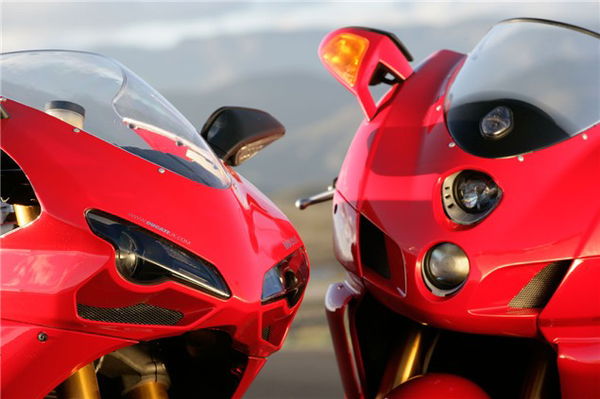 Road Test: Ducati 999s vs. 1098s