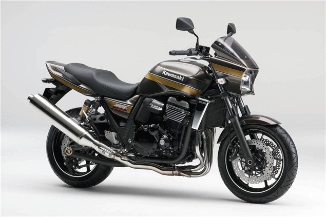 Japan-only 2011 ZRX1200 gets new paint