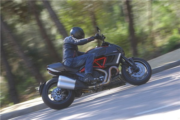 Who will be first with a Diavel rival?
