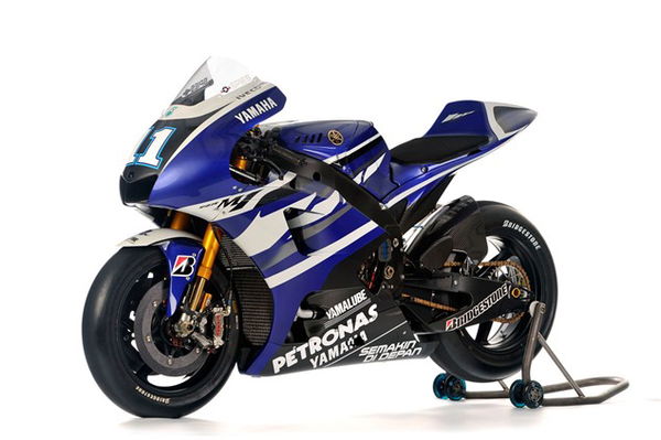 Yamaha launch 2011 livery