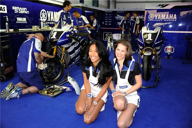 MotoGP Grid Girl Gallery - Qatar 2011