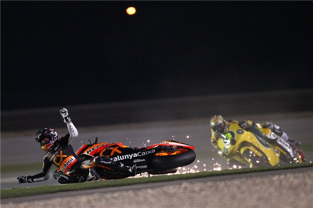 Marquez highsides in Moto2 debut