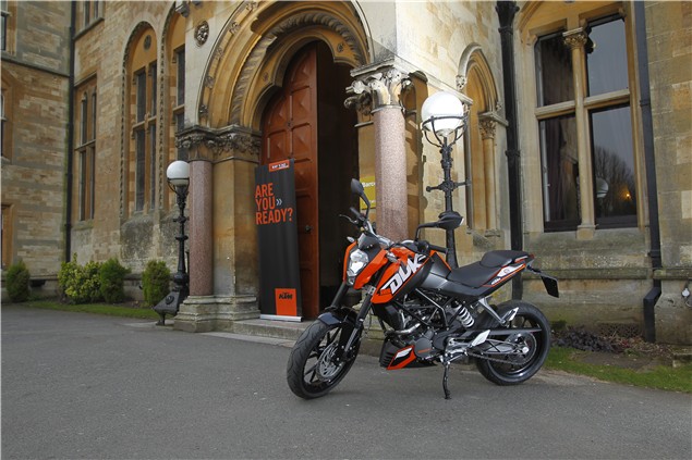First Ride: KTM 125 Duke review