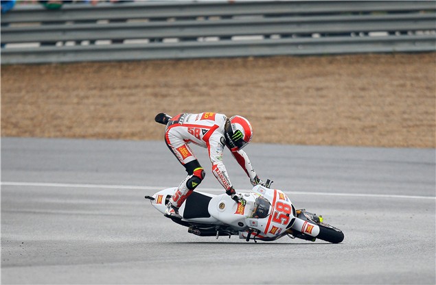 MotoGP 2011: Simoncelli Jerez crash sequence