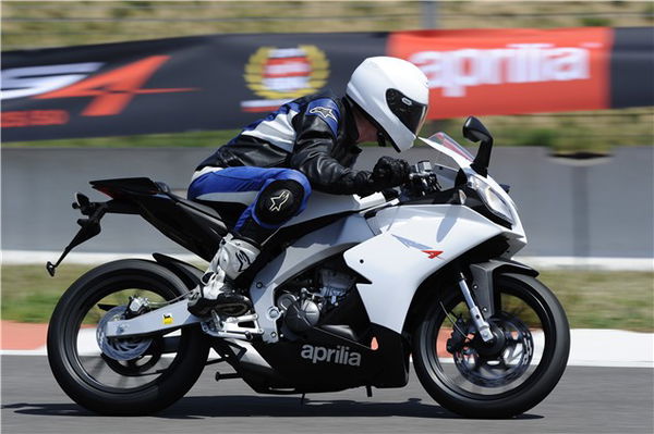 First ride: Aprilia RS4 125