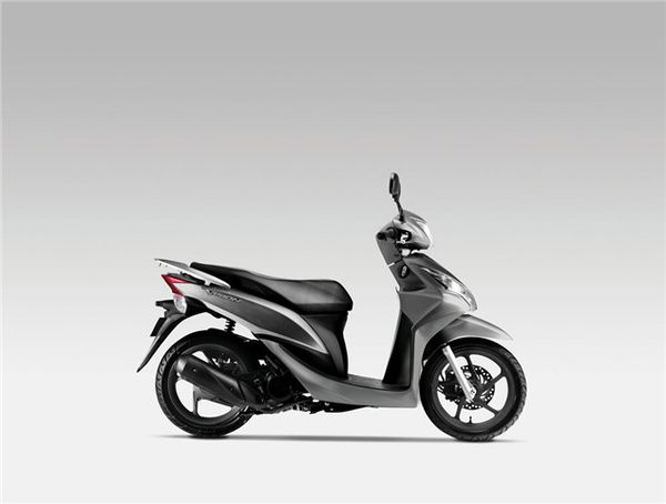 Scooter: New Vision from Honda