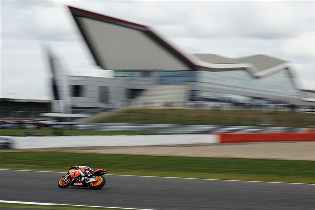 Motorcycle Trackday Guide: Silverstone Full GP circuit