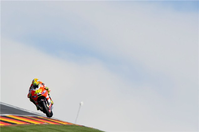 Rossi staying with Ducati for 2012
