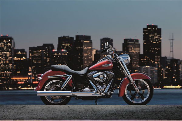 Harley reveals Dyna Switchback