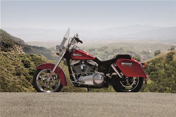 Harley reveals Dyna Switchback