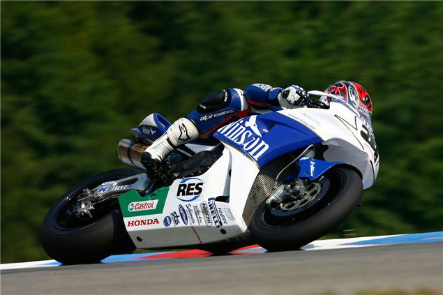 Xaus' replacement rider, replaced