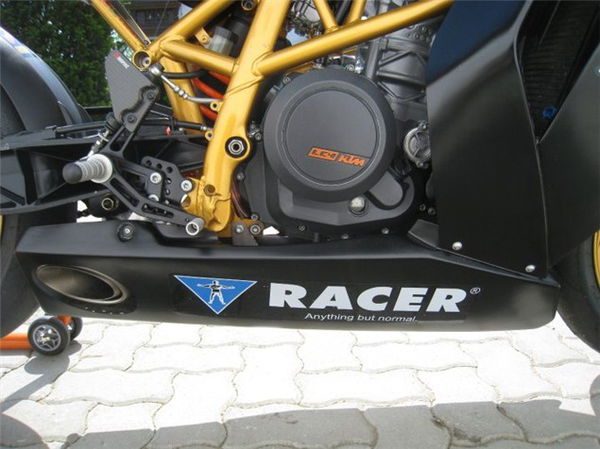 KTM RC8-based RC690 supermono