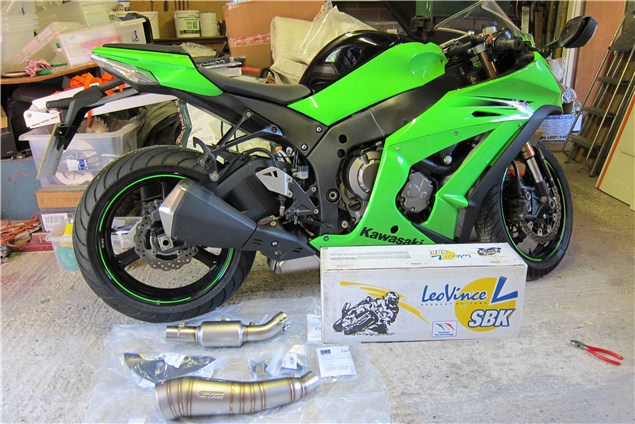 Fitting a Leo Vince GP Pro + Decat to my 10R