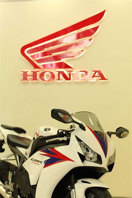 2012 Honda Fireblade leaked