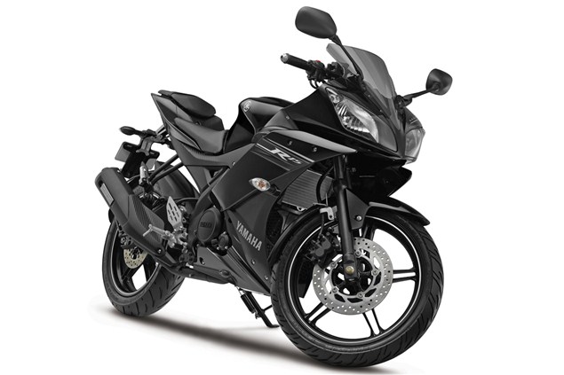 Yamaha's much delayed R15 surfaces