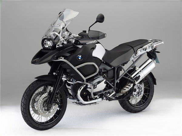 Triple Black BMW R1200GS Adventure