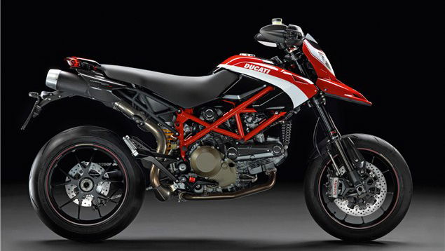 Hypermotard 1100 EVO SP gets Corse colours