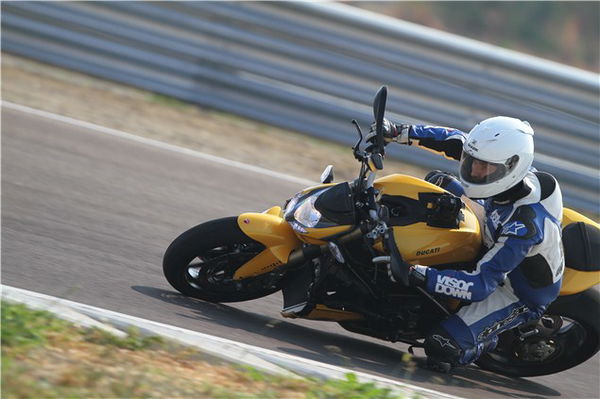 Ducati Streetfighter 848 road test review