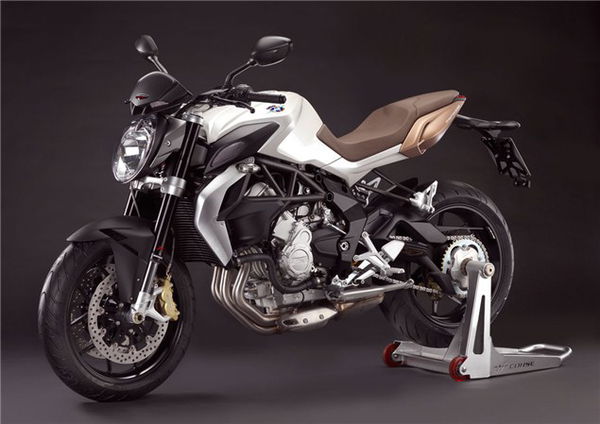 MV Agusta Brutale 675 revealed