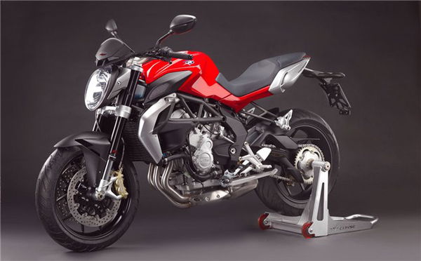 MV Agusta Brutale 675 revealed