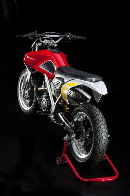 Milan: 2012 Husqvarna MOAB Scrambler concept