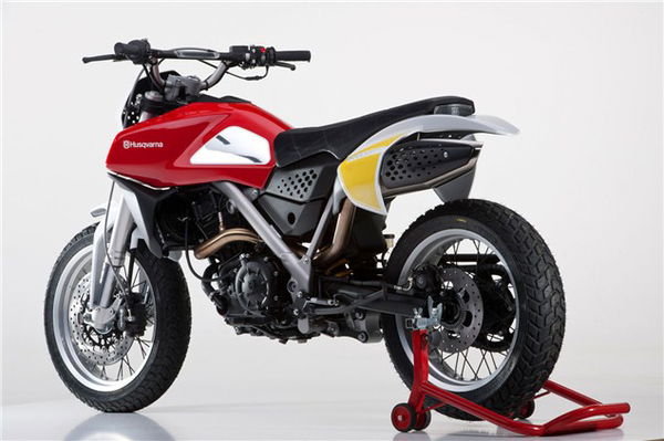 Milan: 2012 Husqvarna MOAB Scrambler concept