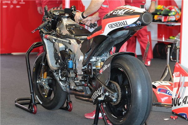 Checa testing Ducati GP12 today