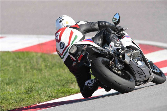 2012 Honda Fireblade CBR1000RR review