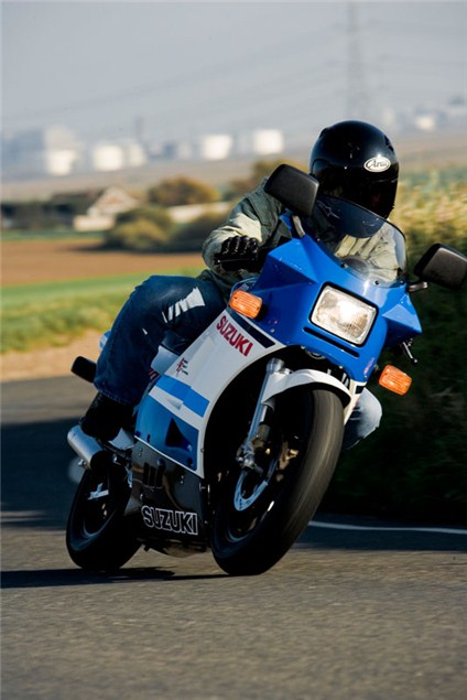 Classic Test: Suzuki RG500 v Yamaha RD500LC