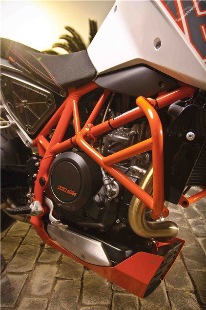 First Ride: 2012 KTM Duke 690 review