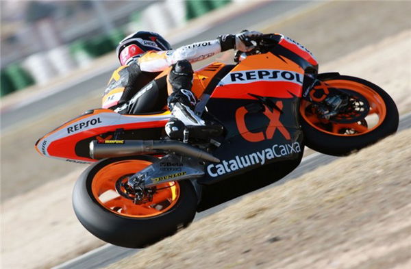 Video: Marquez makes Moto2 return