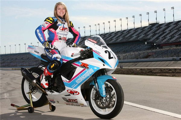 Elena Myers makes Daytona history