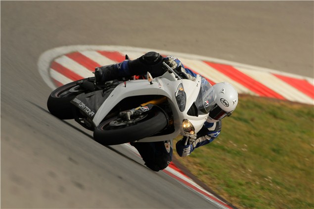 First ride: Triumph Daytona 675R track review
