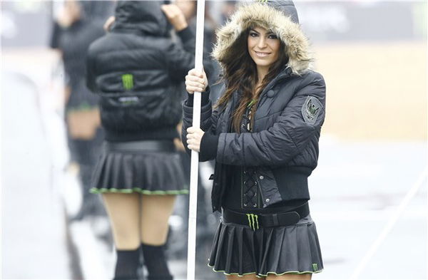 MotoGP grid girl gallery: Le Mans 2012