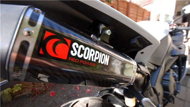 Used: Scorpion Serket R1 exhausts