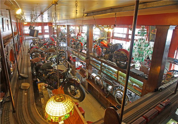 'Eddie Rickenbacker' motorcycles under the hammer