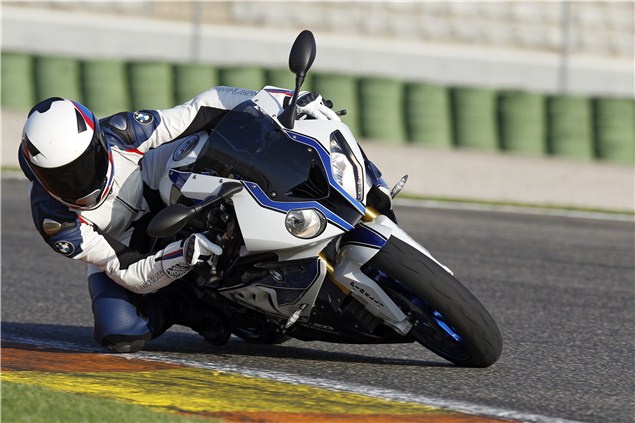 BMW HP4: Officially official