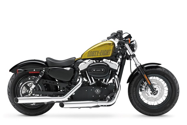 2013 Harleys: Metal-flake is back!
