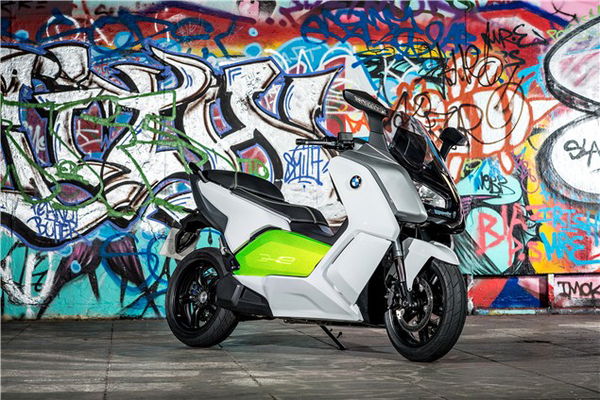 BMW C evolution electric scooter review