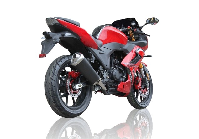 WK launch the £2399 125RR