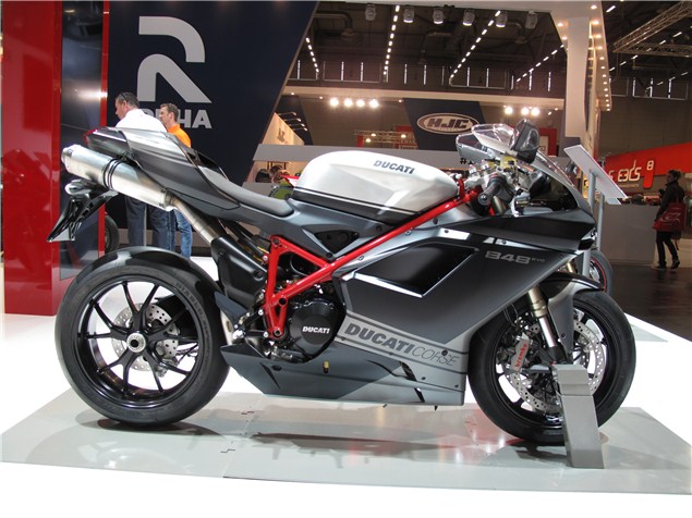Intermot: Ducati 2013 new colours