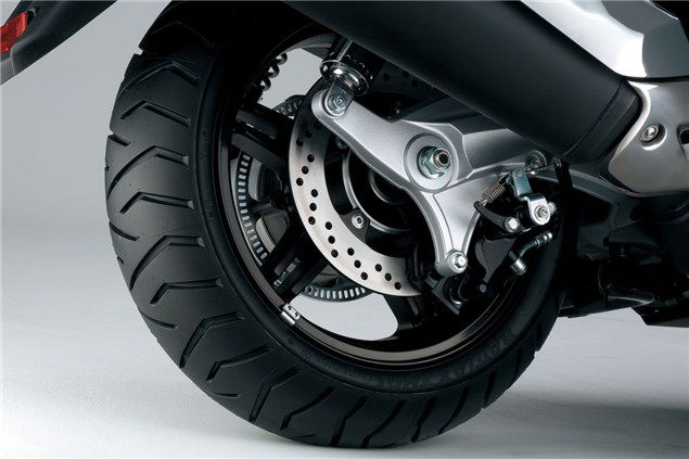Intermot: 2013 Suzuki Burgman 650